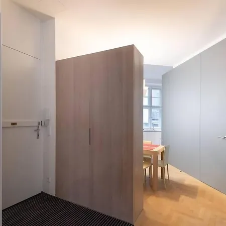 Old Town Square Luxury Apartment Прага Экстерьер фото