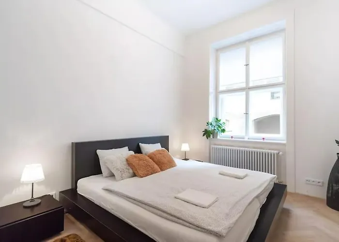 Old Town Square Luxury Apartment